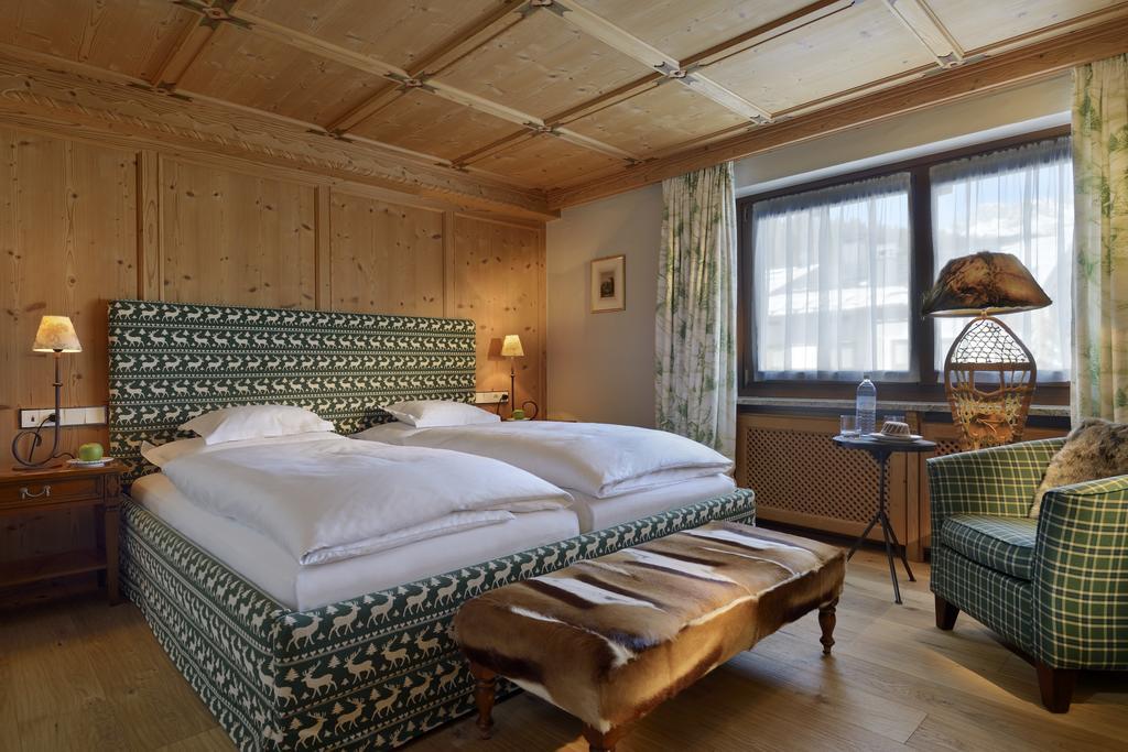 Hotel Arlberg Lech Esterno foto